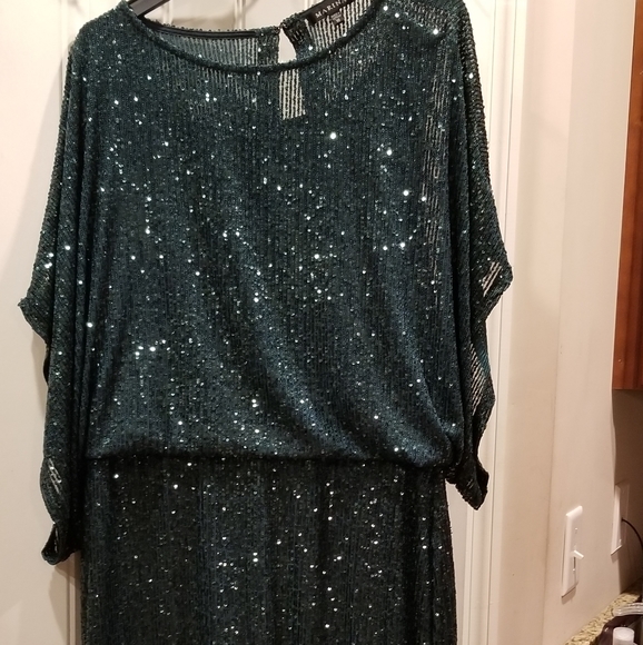 MARINA | Dresses | Marina Green Sequin Dress Sz 6 | Poshmark
